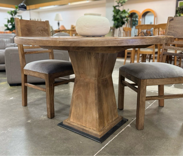 Urban Hardwood Table & 3 Chairs