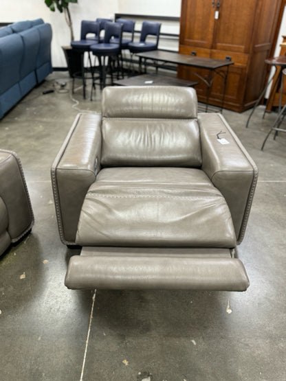 Ashley Electric Reclining Chair